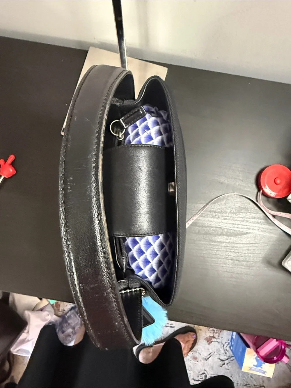 Coach sleek shoulder